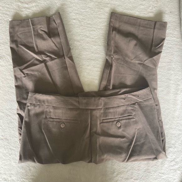 Daisy Fuentes Khaki Pants Size 8 - Picture 4 of 5